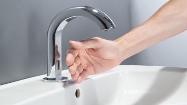 Hand in front of IR sensor tap