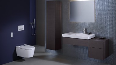 Geberit Smyle bathroom series with Geberit AquaClean Sela