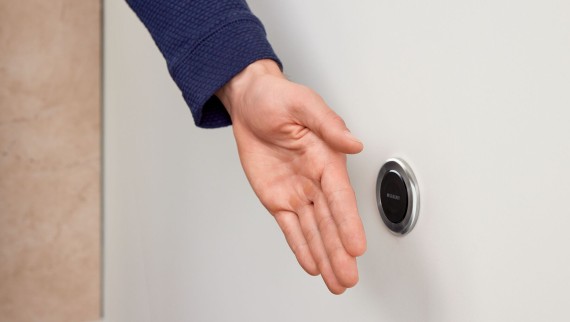 Geberit type 10 remote flush actuation Geberit type 10 remote flush actuation