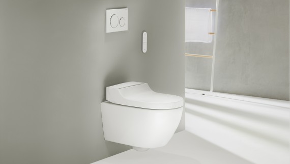 Geberit AquaClean Tuma Comfort with Sigma20
