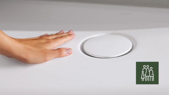 Hand strokes over floor-level CleanFloor30 shower Hand strokes over floor-level CleanFloor30 shower