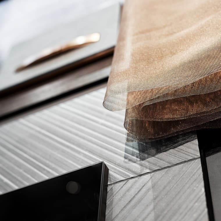 The Sigma 50 flush plate with buttons in red gold The Sigma 50 flush plate with buttons in red gold