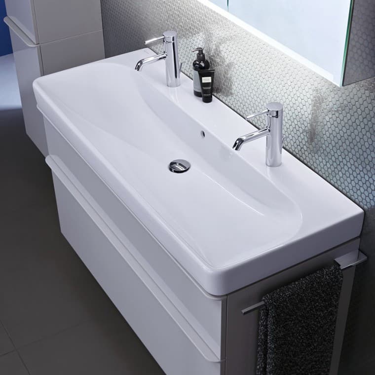 Geberit Smyle Square washbasin and cabinet Geberit Smyle Square washbasin and cabinet