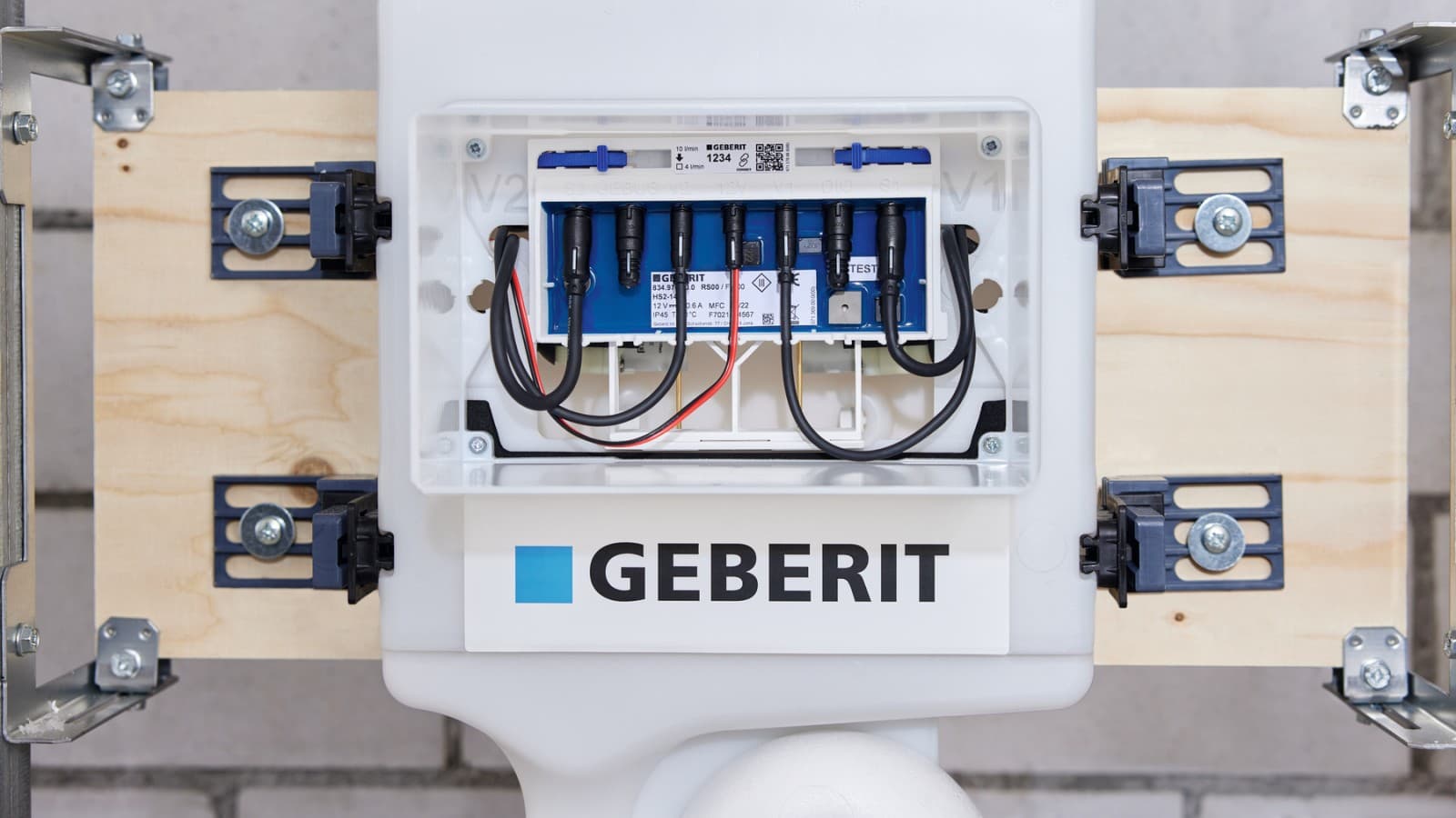 The Geberit HS50 hygiene flush unit is connected directly to the Geberit Gateway The Geberit HS50 hygiene flush unit is connected directly to the Geberit Gateway