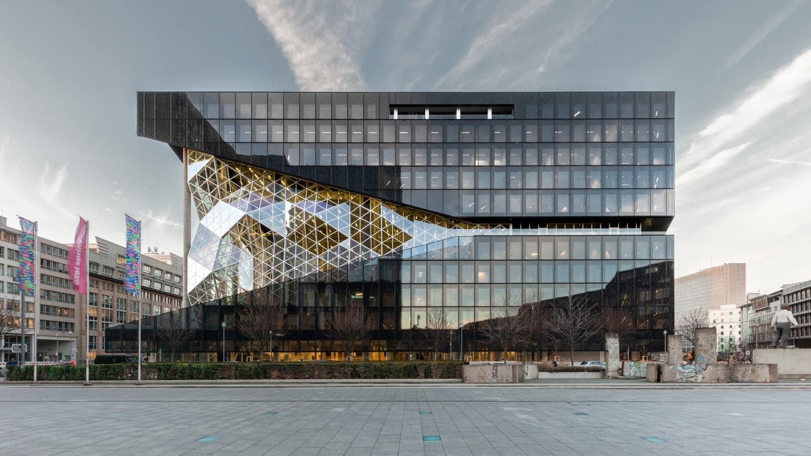 Axel Springer Headquarters, Berlin (DE) (© Geberit) Axel Springer Headquarters, Berlin (DE) (© Geberit)